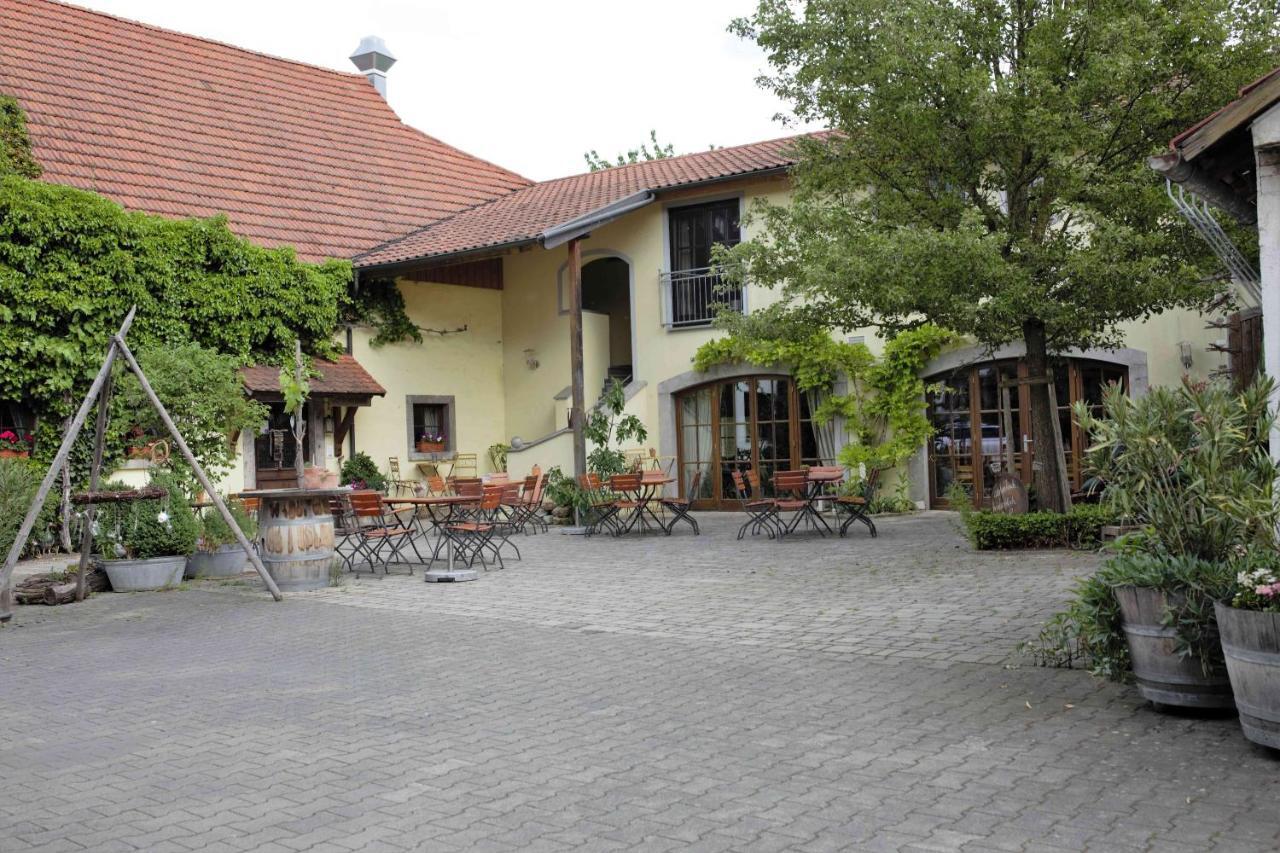 Weingut Schilling Hotel Seinsheim Exterior photo